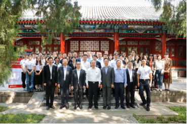 东方雨虹向北京大学捐资，助力人才培养与科技创新