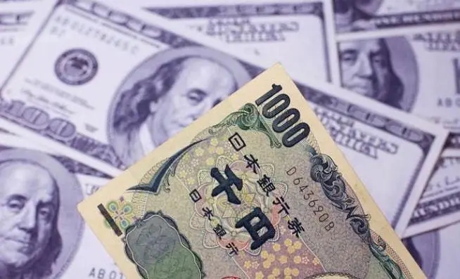 日元兑美元一度跌1% 日本央行据悉认为几无必要在12月结束负利率