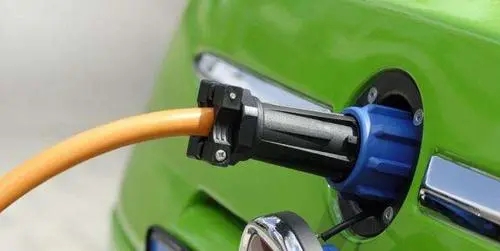 燃料电池汽车产销创历史新高 2024年行业将进入放量提速期